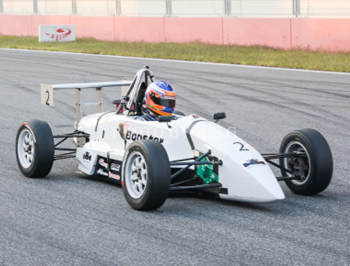 Korean Racers Car Booster Racing team in South Korea - Booster oil